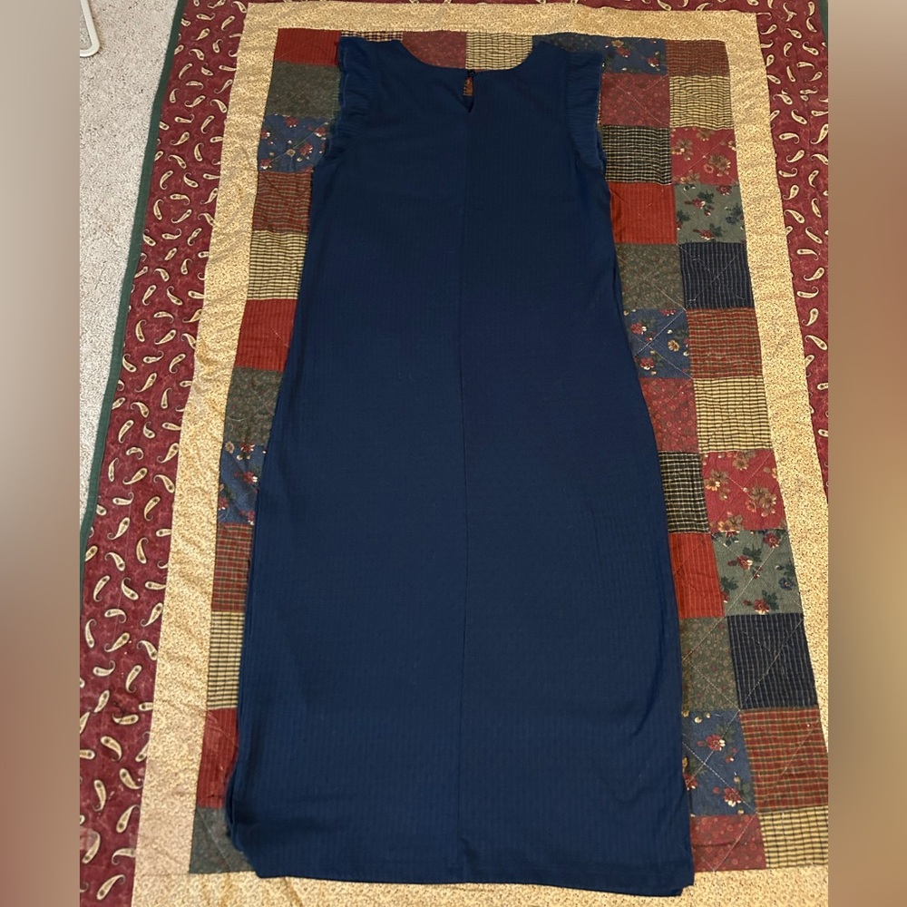 Maurices Textured Sheath Dress - Size Medium - Picture 2 of 6